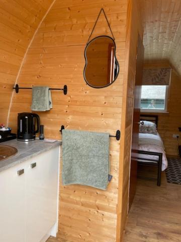 شقة Arch Pod & Hot Tub كارندوناه المظهر الخارجي الصورة